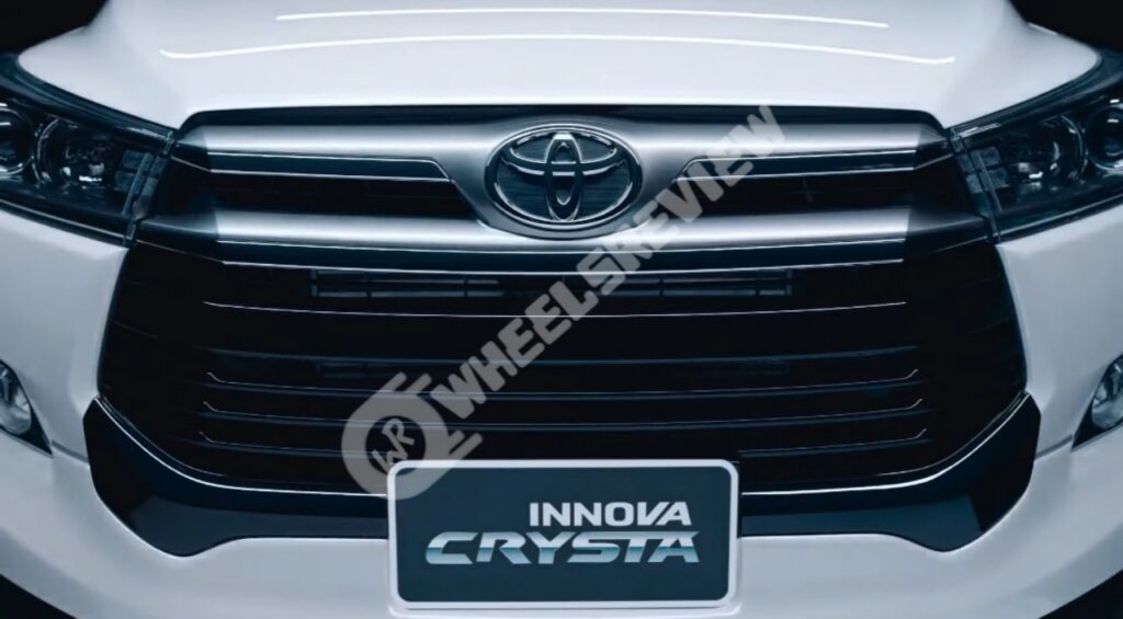 Toyota Innova crysta 2023