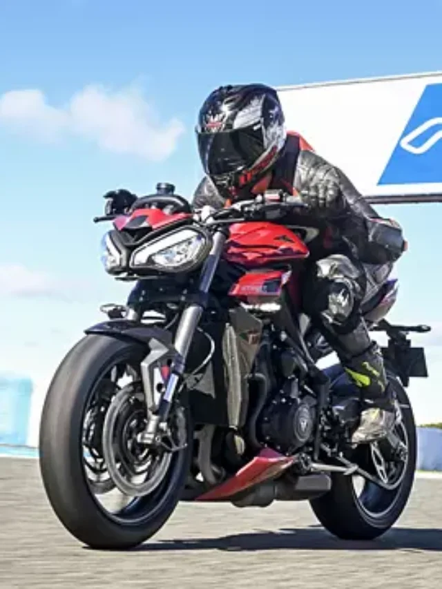 Triumph Street Triple RS 2023 best of one